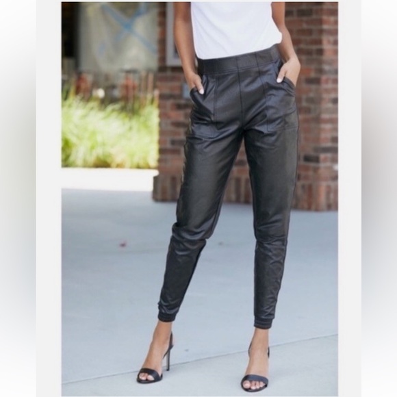 Spanx Sz S Pull On Pants Leather Like Jogger Noir Coated NWOT - Picture 1 of 6
